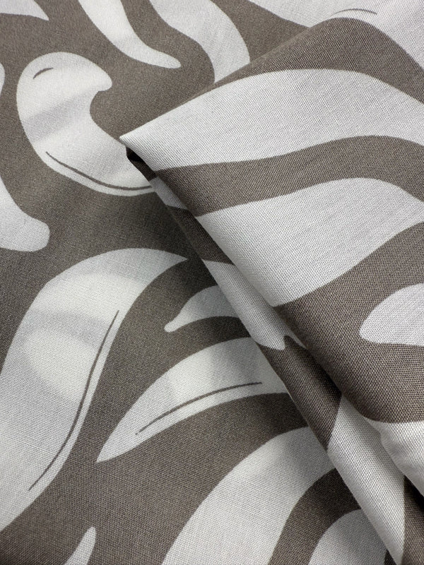 Designer Rayon - Stone Petal - 142cm